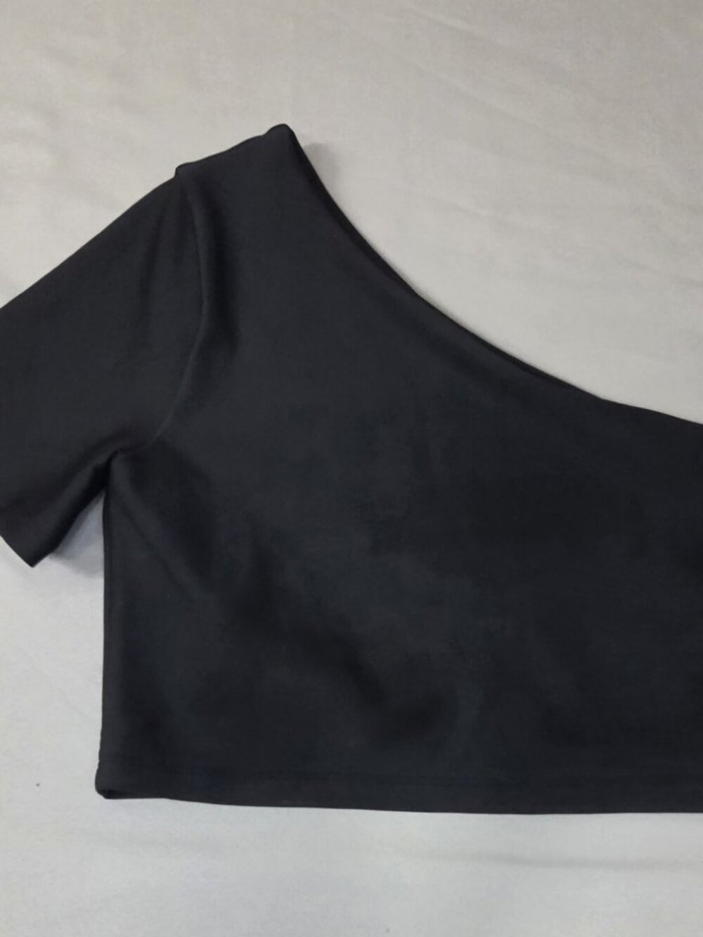Alo Yoga M Black One Shoulder Crop Top